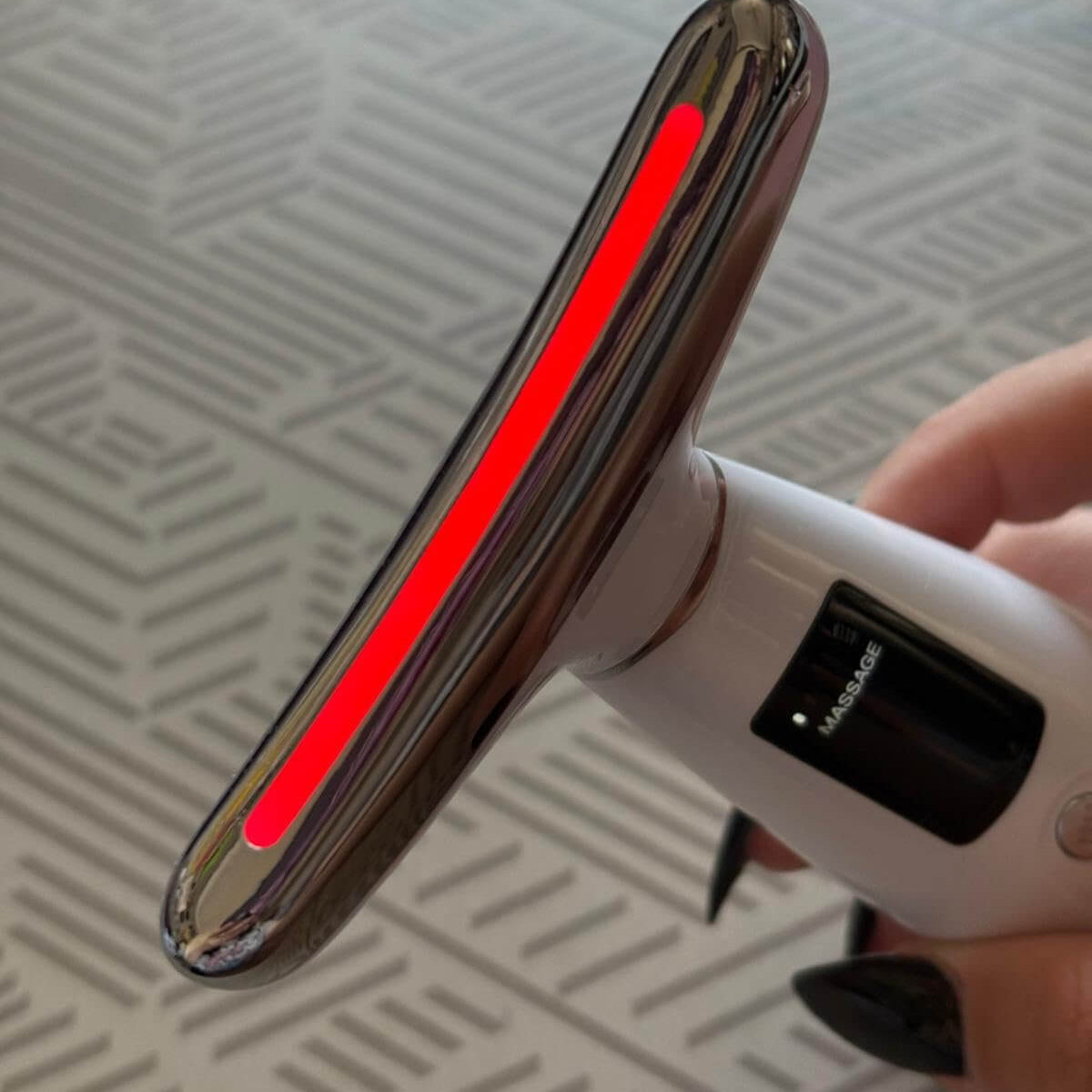 Massaggiatore Luminoso Viso e Collo - PetVision Italia™ 